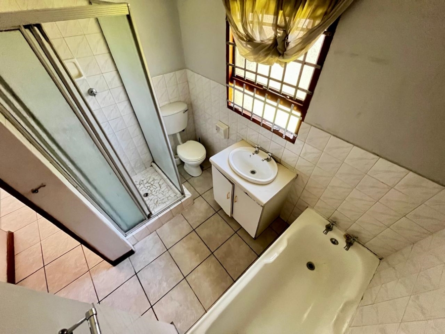 3 Bedroom Property for Sale in Abbotsford Eastern Cape